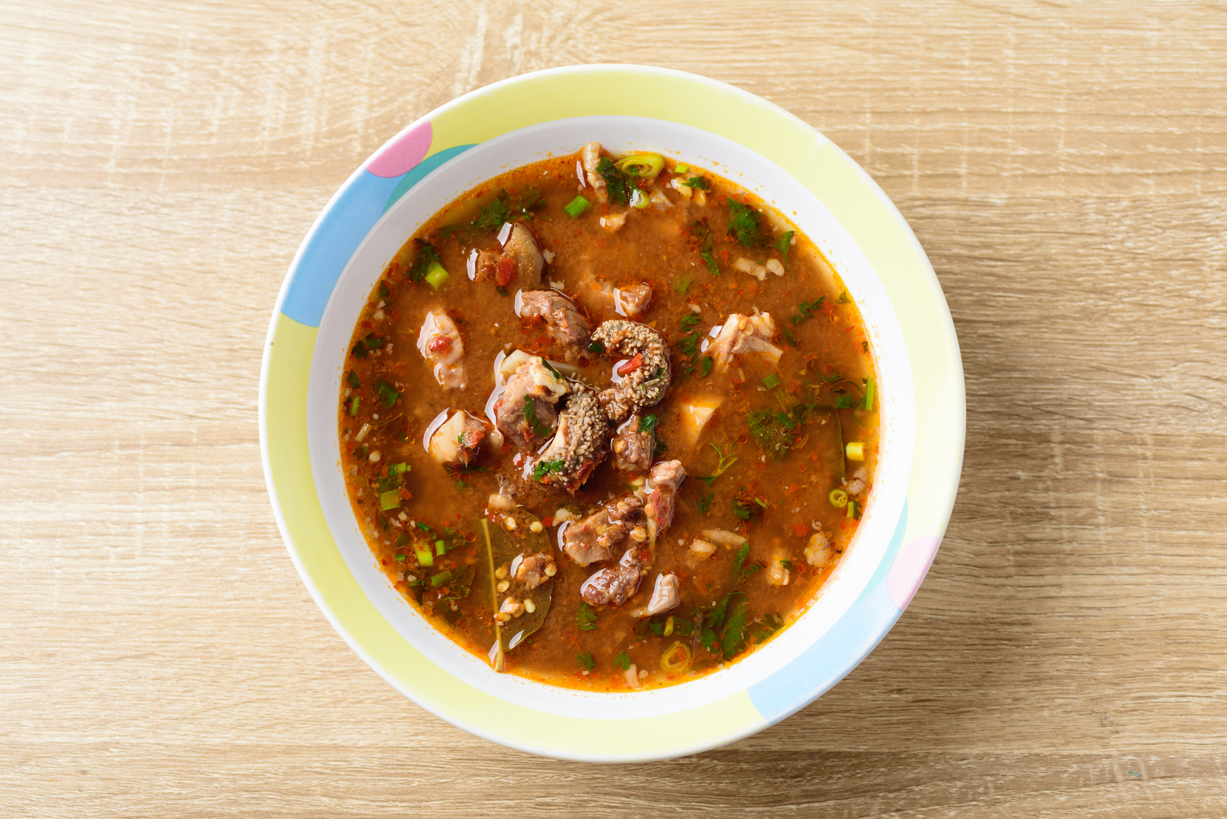 Spicy Thai curry soup with beef guts (Kaeng Om Nua)