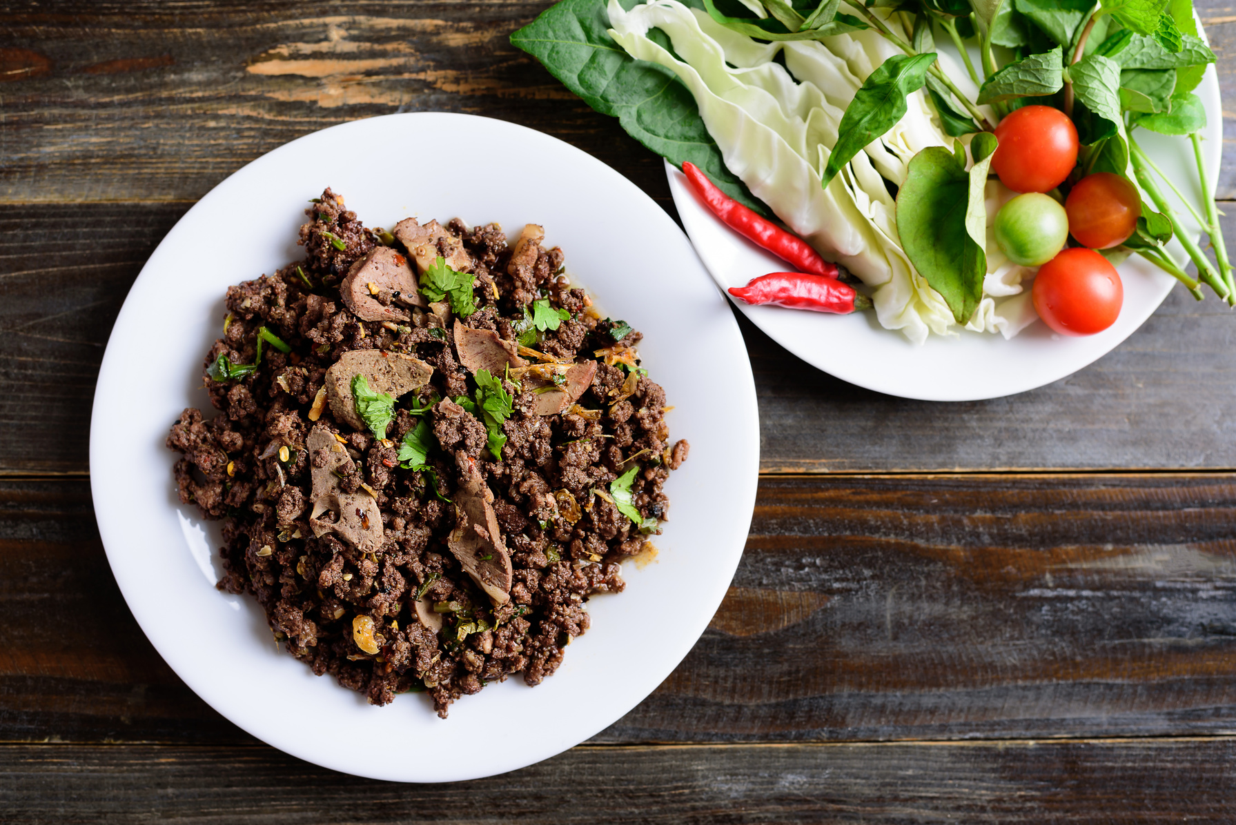 Northern Thai food, spicy minced pork salad (Larb Moo Kua)